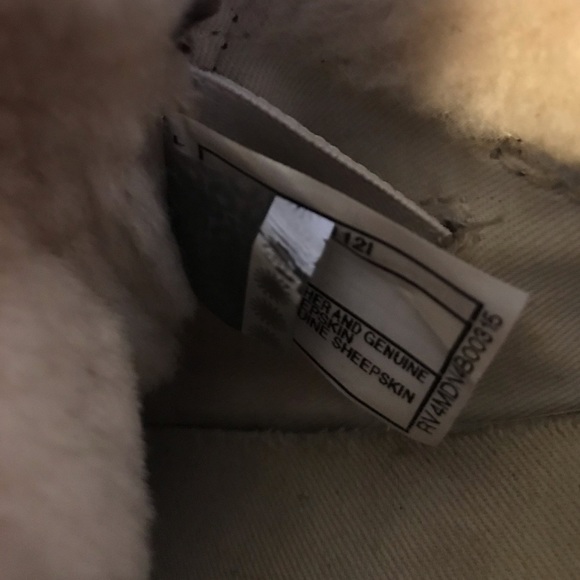 Ugg slip on sneakers - Picture 8 of 8